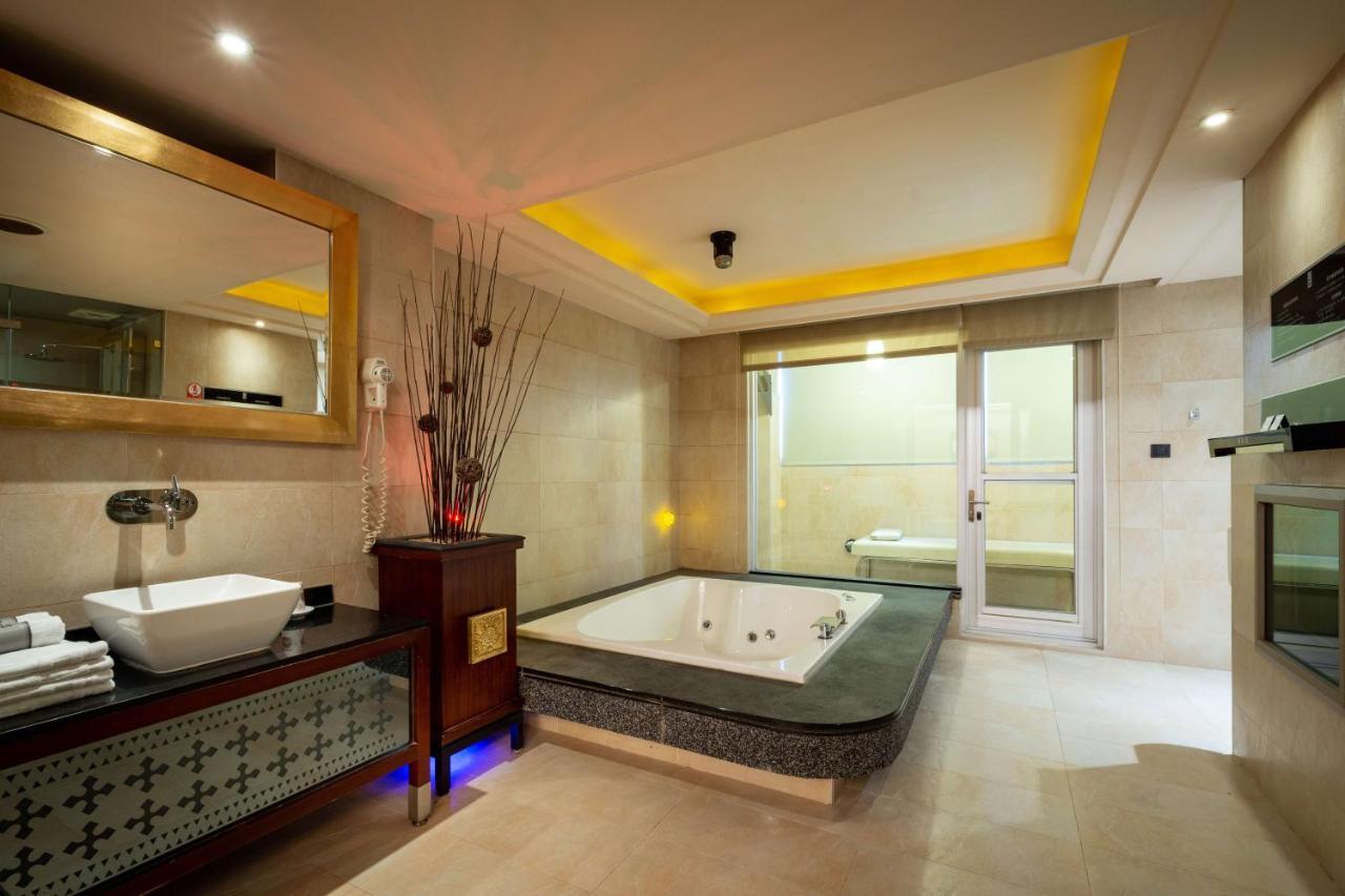 In-Stone Motel Тайбэй Экстерьер фото