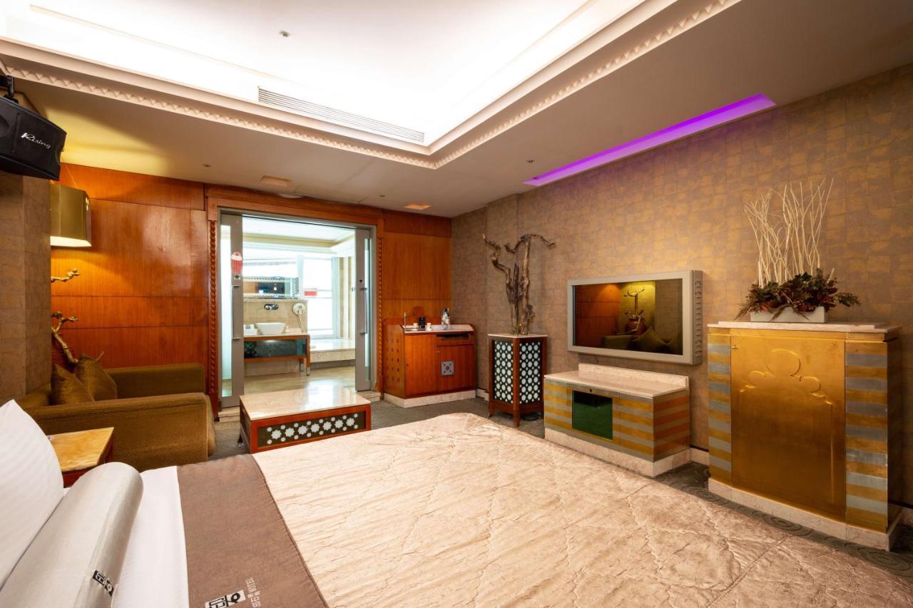 In-Stone Motel Тайбэй Экстерьер фото