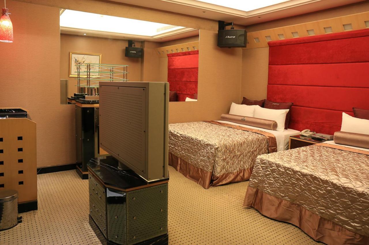 In-Stone Motel Тайбэй Экстерьер фото