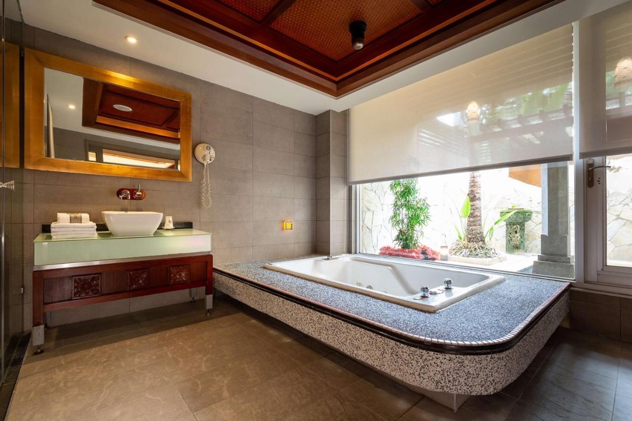 In-Stone Motel Тайбэй Экстерьер фото